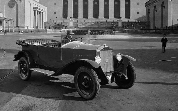 The first cars of the world's most famous carmakers