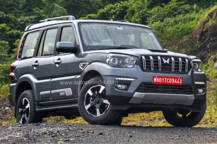 Mahindra Scorpio Classic black color