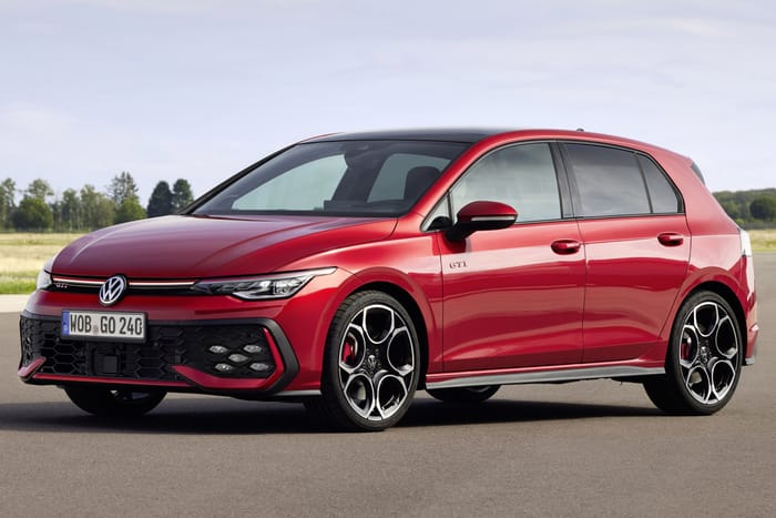 Volkswagen Golf GTI seen in India for the first time