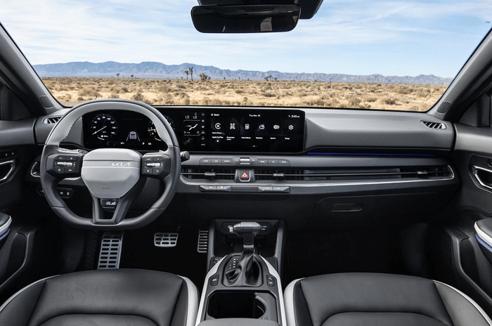 Kia K4 interior features