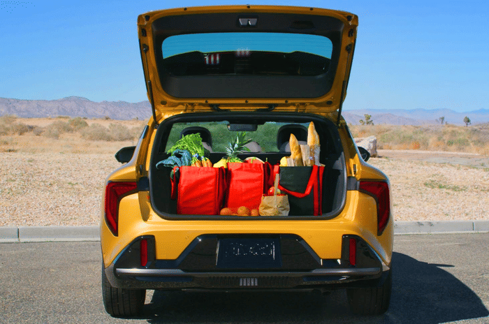 Kia K4 interior boot space