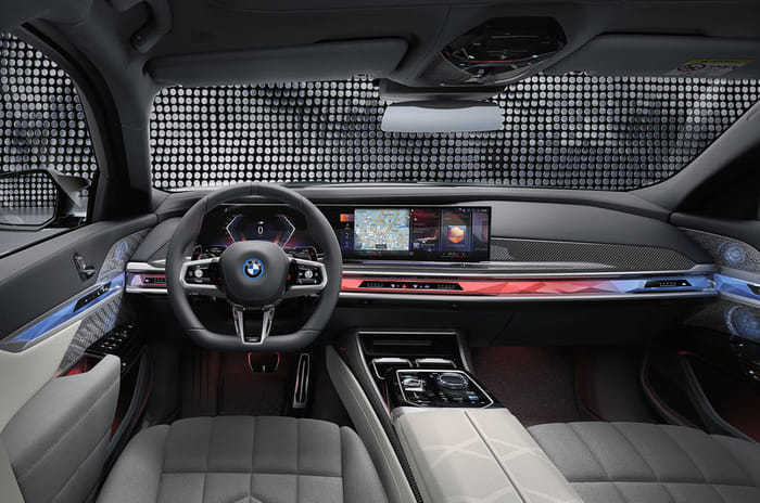 2022 BMW 7 Series revealed