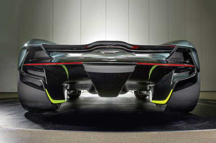 Aston Martin Valkyrie: An in-depth look
