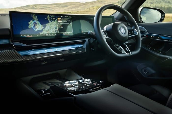 BMW i5 eDrive40 interior UK model BMW i5 eDrive40 interior UK model