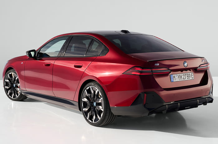 BMW i5 revealed with two powertrain options