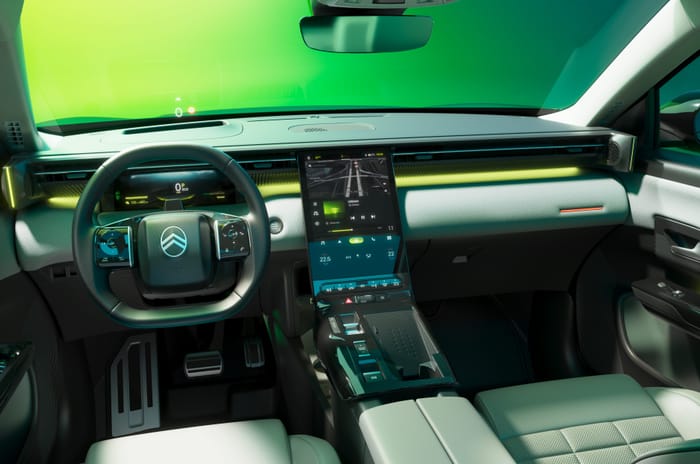 2025 Citroen C5 Aircross debuts with hybrid, electric powertrains