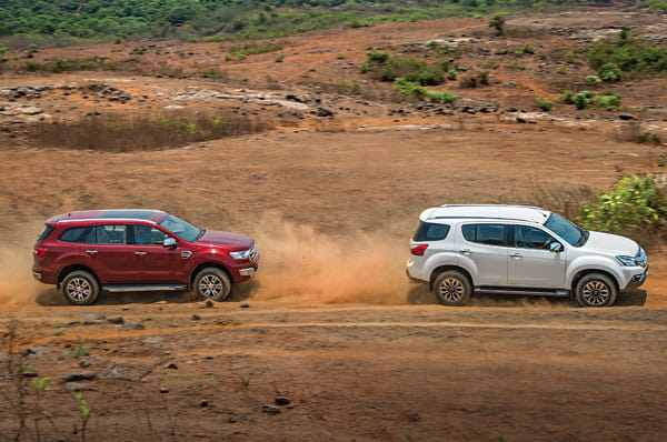 2017 Isuzu MU-X vs Ford Endeavour comparison