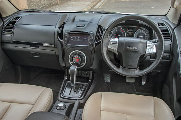 2017 Isuzu MU-X vs Ford Endeavour comparison