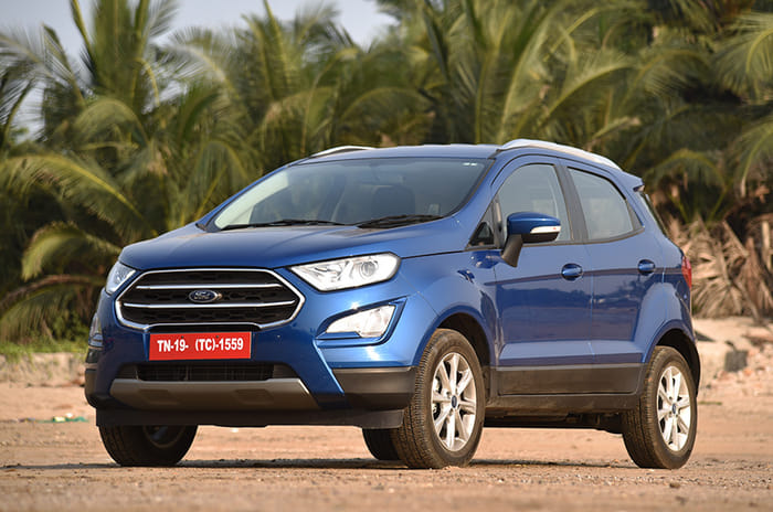 Best petrol-manual compact SUVs in India