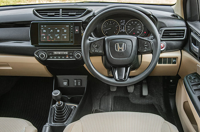 2018 Ford Aspire vs Honda Amaze vs Maruti Suzuki Dzire comparison