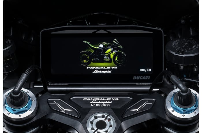 Ducati Panigale V4 Lamborghini TFT screen