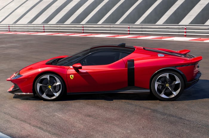 Iconic Ferrari Testarossa nameplate revived for SF90 successor