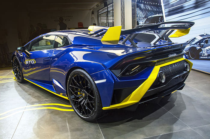 Lamborghini Huracan STO launched at Rs 4.99 crore