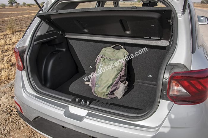 Hyundai Venue interior highlights detailed