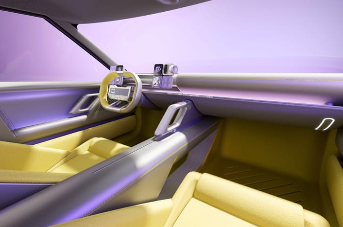 Hyundai Concept Three interior