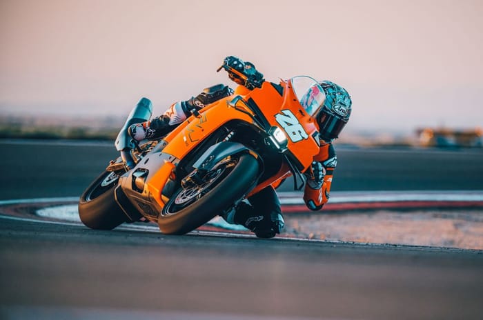 Production-ready KTM 990 RC R unveiled