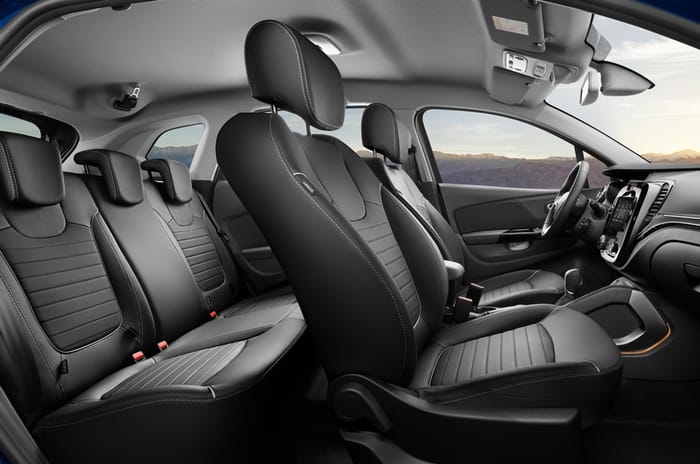 2020 Renault Captur facelift breaks cover