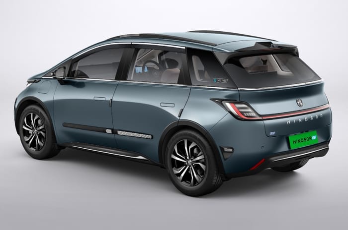 MG Windsor Pro Exclusive variant rear