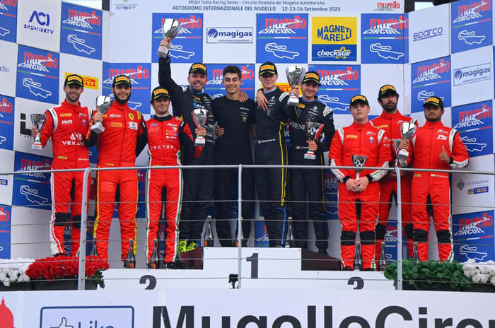 Mahaveer Raghunathan podium