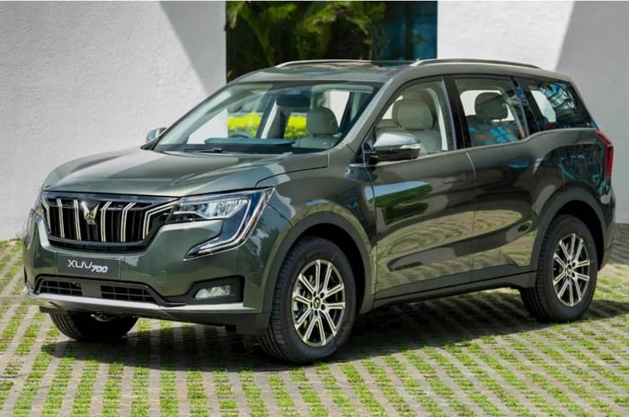 Mahindra XUV700 Mahindra XUV700