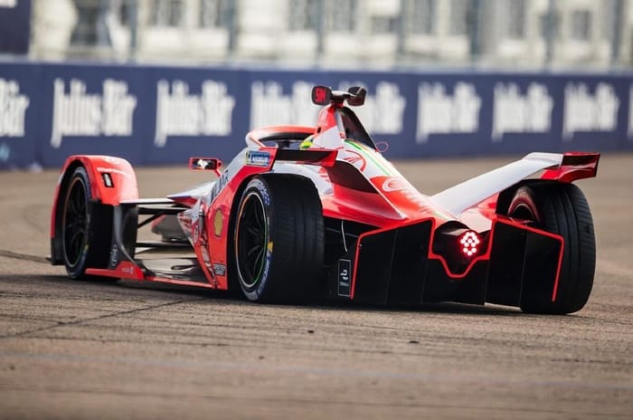 Mercedes, Nyck de Vries crowned 2021 Formula E champions