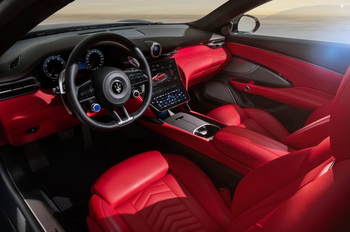 Maserati GranCabrio interior