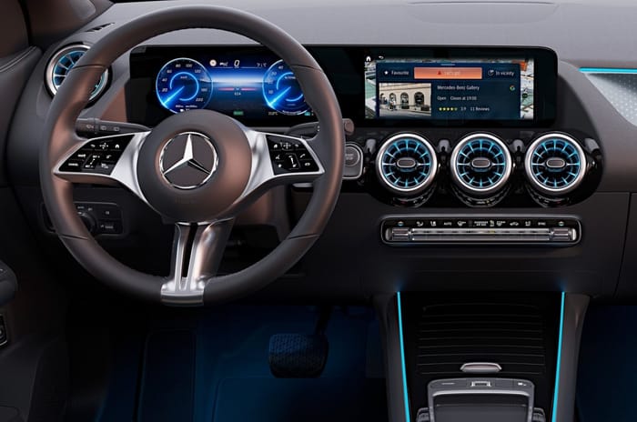 Mercedes EQA interior