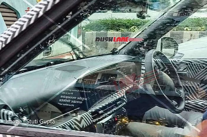 New Hyundai Venue spied undisguised ahead of launch