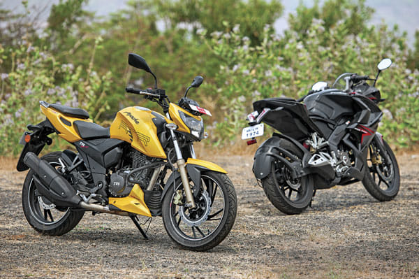 TVS Apache RTR 200 vs Bajaj Pulsar RS 200