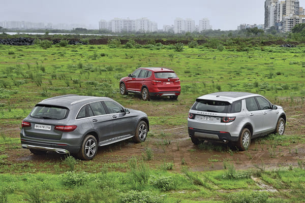 Mercedes-Benz GLC 220 d vs Land Rover Discovery Sport vs BMW X3 comparison