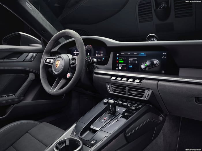 Porsche 911 hybrid revealed with 541hp