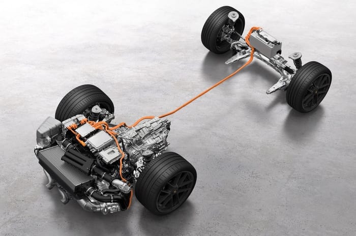 Porsche 911 hybrid revealed with 541hp