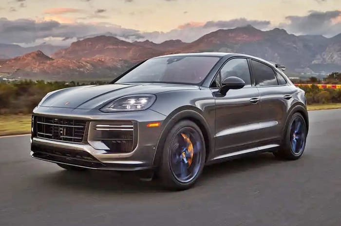 Porsche Cayenne facelift debuts in Shanghai; gets uprated V6, V8 powertrain