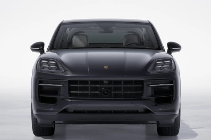 Porsche Cayenne Black Edition front head on