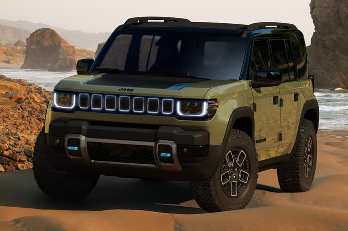 Jeep Avenger electric SUV unveiled during 4xe Day 2022