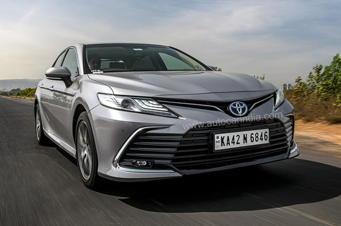 2022 Toyota Camry Hybrid: 5 things to know