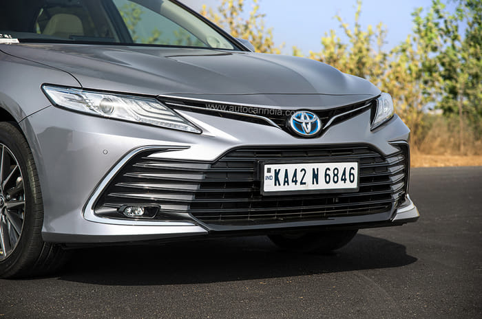 2022 Toyota Camry Hybrid: 5 things to know