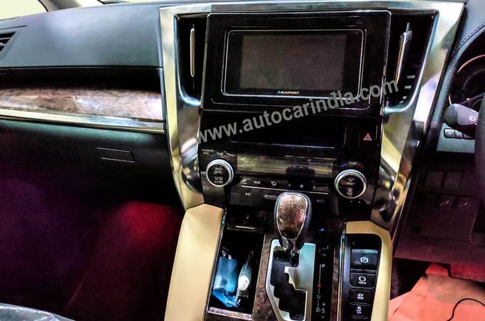 India-spec Toyota Vellfire: A close look