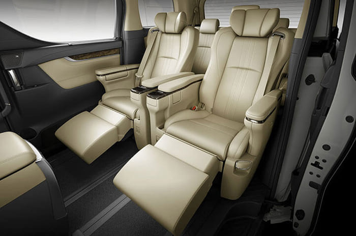 Toyota Vellfire luxury MPV coming in October 2019
