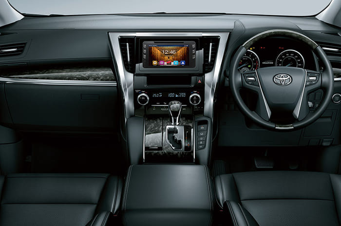 Toyota Vellfire luxury MPV coming in October 2019