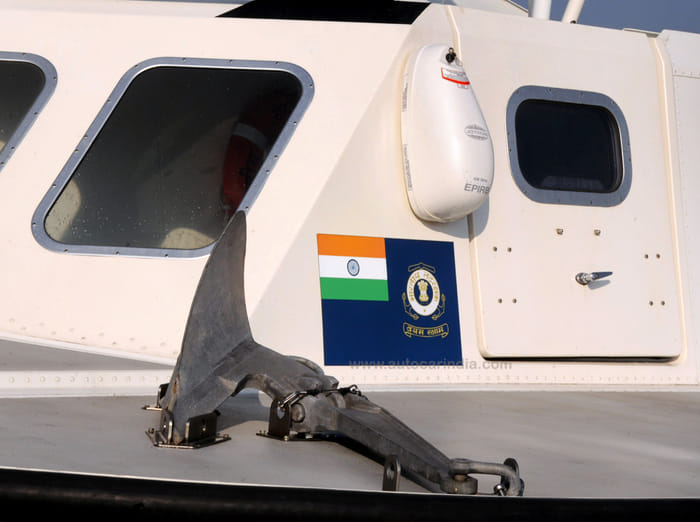 Range Rover Sport meets Griffon 8000TD