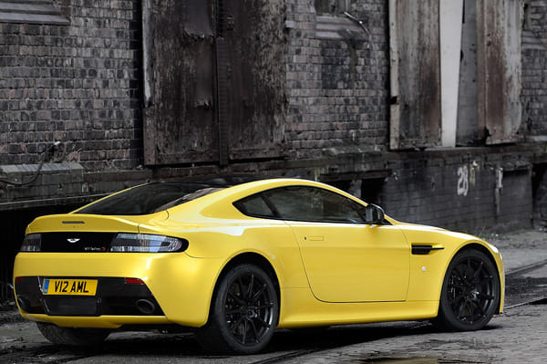 Aston Martin V12 Vantage S unveiled