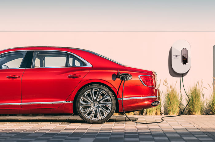 Bentley Flying Spur Hybrid launched at Rs 5.25 crore