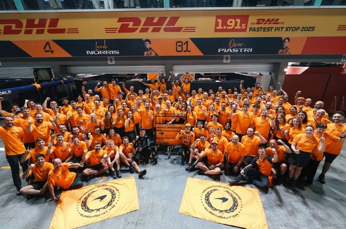 F1 Singapore GP McLaren