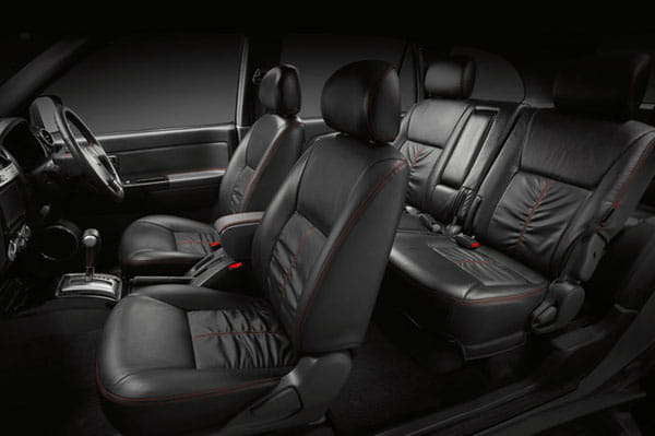 Isuzu MU-7, D-Max bookings begin