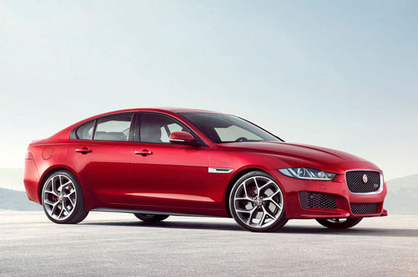Jaguar XE first look