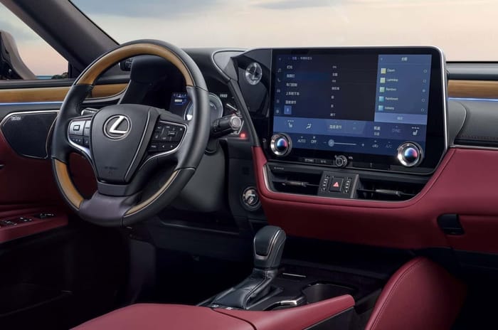 Lexus ES facelift interior