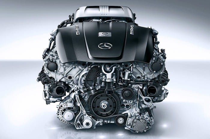 Ferrari's V8 wins 2019 International Engine + Powertrain of the Year