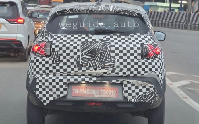 renaul-kwid-facelift-spy-shot-rear-static