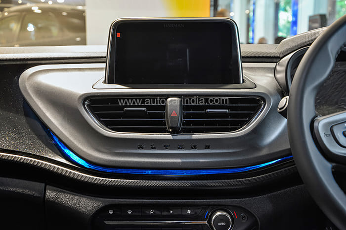 Tata Altroz Dark Edition: A close look inside-out